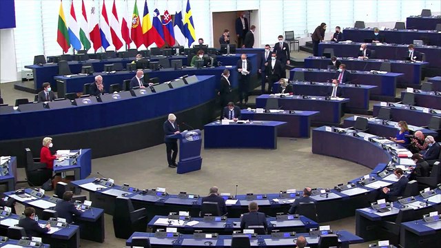 Ponsatí a Von der Leyen: 'El que feu amb Polònia ho haureu de fer amb Espanya'