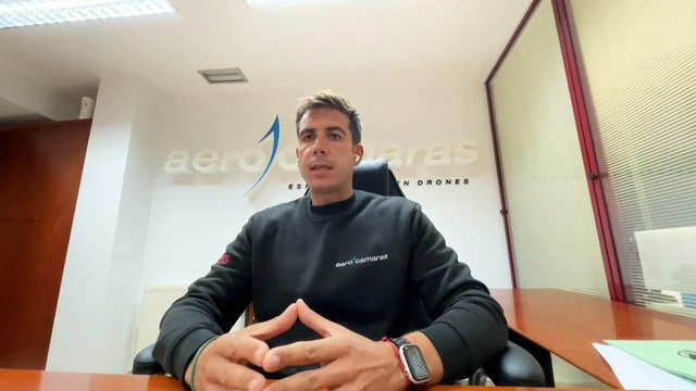 Un dron de carga y 14 minutos: así será el rescate de los perros atrapados por la lava