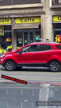 Milano, uomo aggredisce cinque agenti della polizia locale