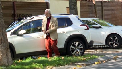 Antonio Medina y su mujer, Sonsoles Benedicto, asisten al funeral por Concha Márquez Piquer
