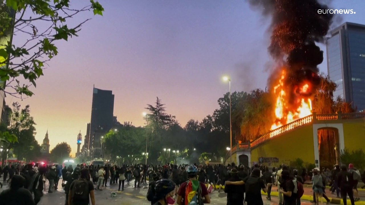 Chile: Gedenken an 2019 - mit Krawall