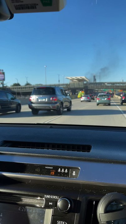 Car Burns on Chicago Highway
