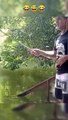 MANCING LUCU || SAMPAI GIGIT TISU ...!!!