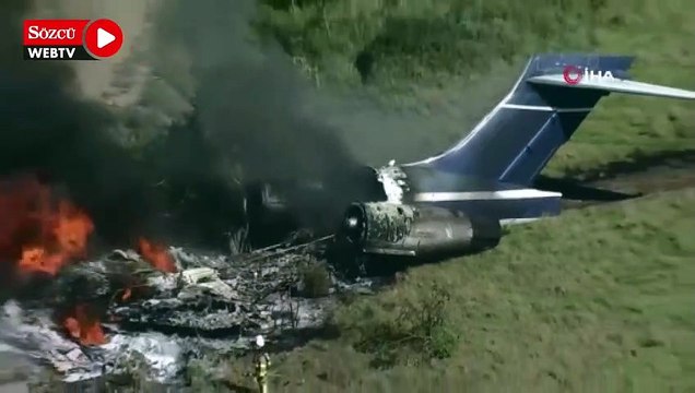 ABD’de 21 kişiyi taşıyan uçak düştü: Tüm yolcu ve mürettebat sağ kurtuldu