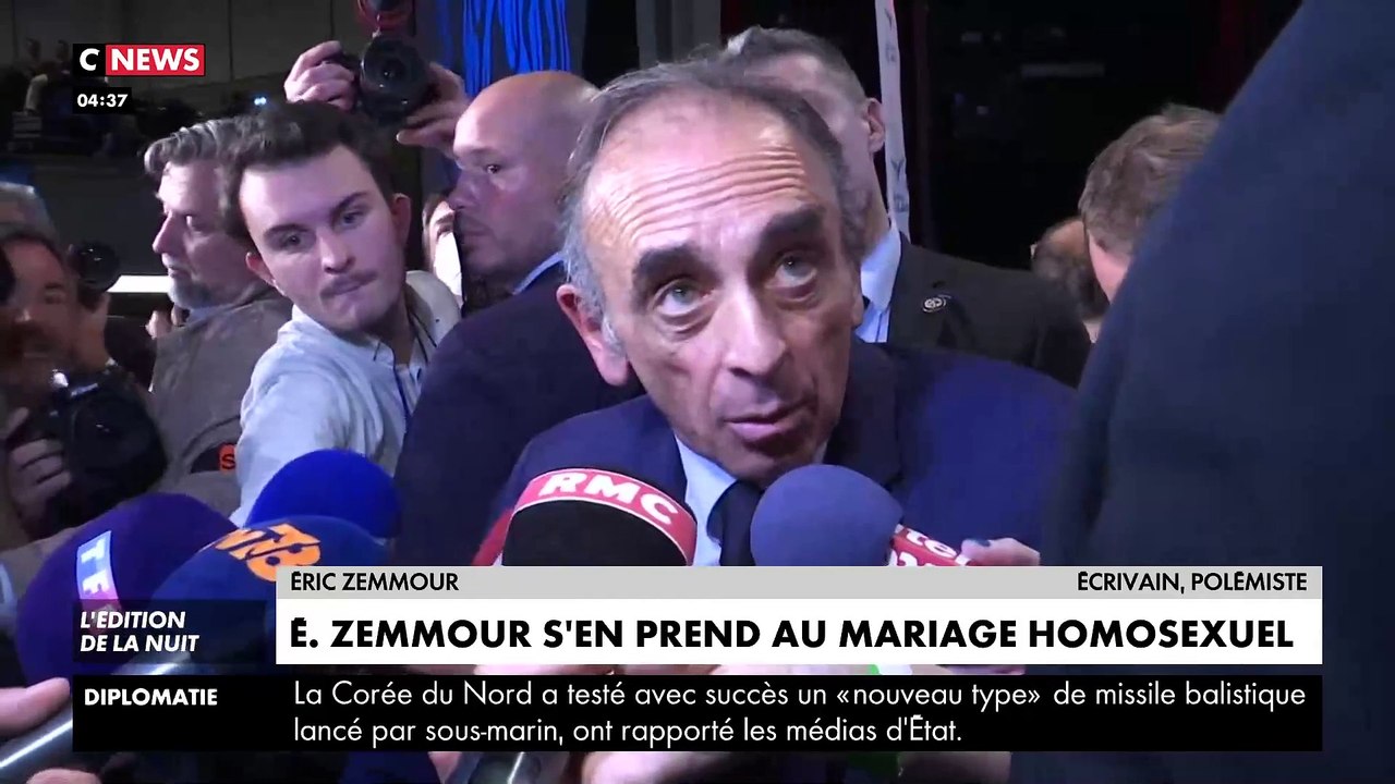 Eric Zemmour estime hier soir à Versailles que "le mariage homosexuel est une erreur et c'est à l'origine de toute la suite... Mais il ne faut pas forcément rouvrir le sujet"