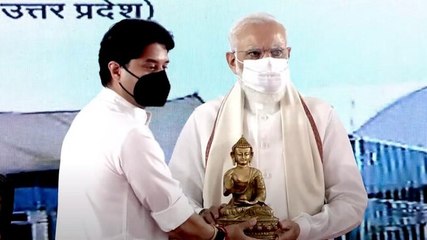 India always walks on path of Gautam Buddha, says Jyotiraditya Scindia at Kushinagar Airport launch
