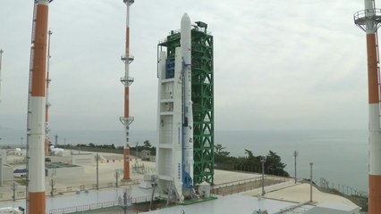 발사대 이송·기립 완료...이제 발사만 남았다 / YTN