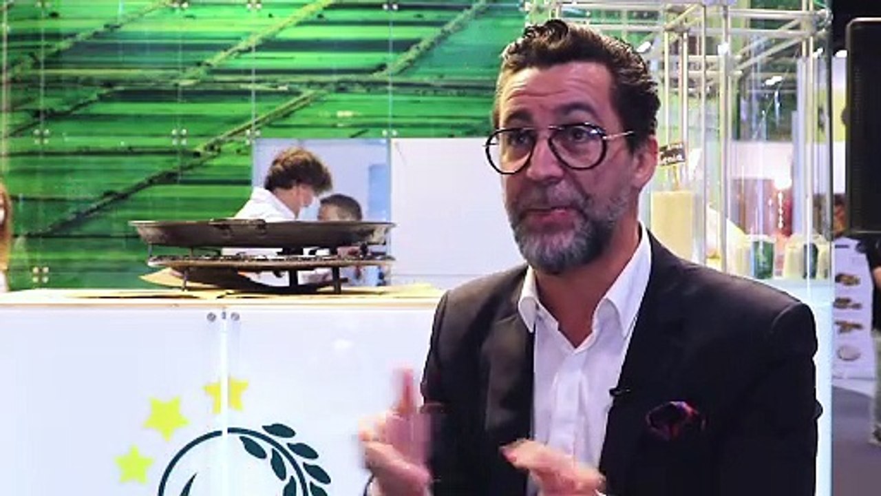 Entrevista al chef Quique Dacosta: "Si vas a poner piña al arroz no le puedes llamar paella valenciana"
