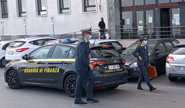 Bari - 109 furbetti del Reddito di Cittadinanza denunciati: ci sono anche affiliati alla mafia (20.10.21)