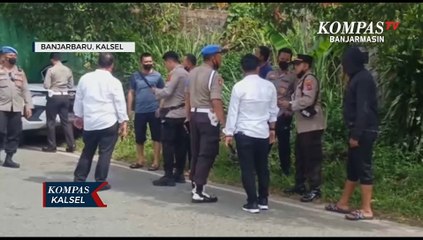 Truk Kontainer Terguling dan Timpa Mobil Fortuner Milik Kapolsek Hingga Ringsek