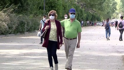 Lolita apoya la campaña #206razones sobre la importancia de prevenir la osteoporosis
