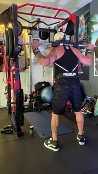 —Gear from @bodyengineers —Happy Friday Everyone ! —Salut la famille, j’espère que vous allez bien ? Voici mon entraînement Jambes de ce vendredi matin, j’aime les entraîner le matin ces petites jambes de . Bon entraînement! —SAVE This Leg Day