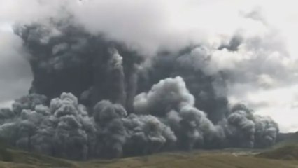 Entra en erupción el monte Aso, al sudoeste de Japón