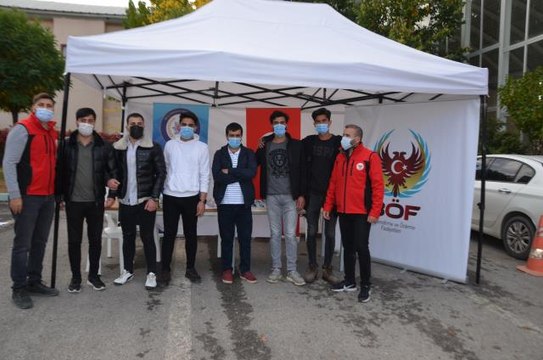 Muş polisinden üniversite öğrencilerine terörle mücadele bilgilendirmesi