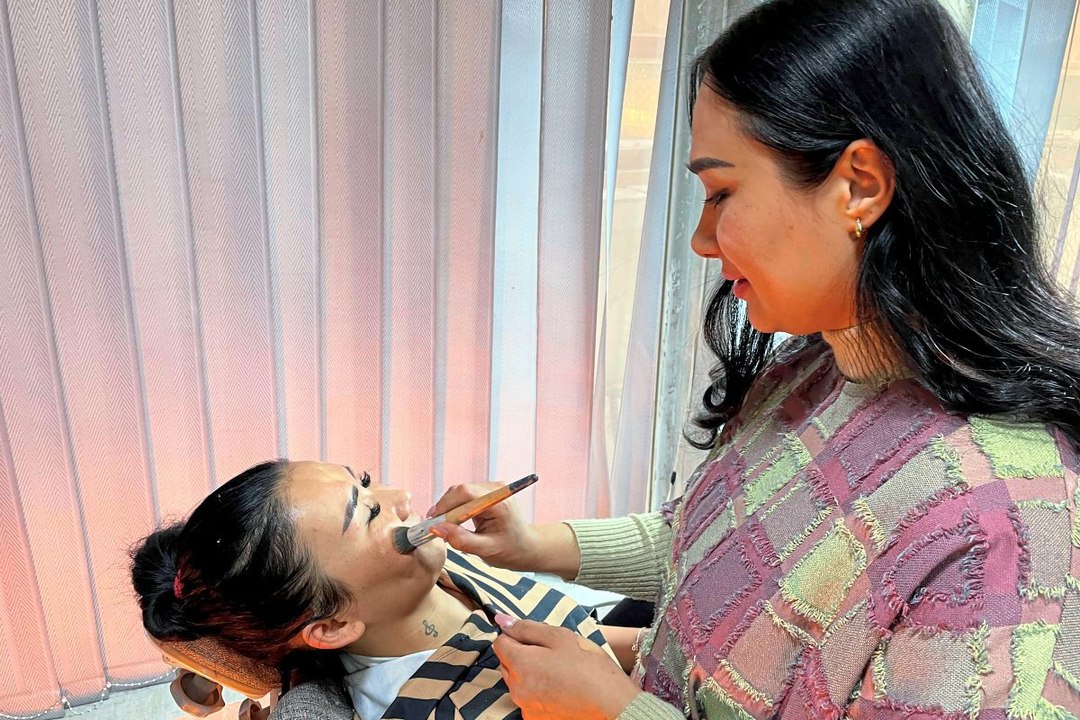 Frauen trotzen Taliban in Schönheitssalons: 'Wir wollen nicht aufgeben'
