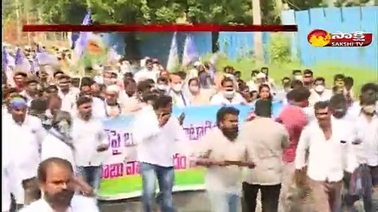 టీడీపీ నేతల వ్యాఖ్యలపై పోలీసులకు ఫిర్యాదు