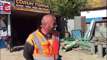 Yavru ayılar sanayi sitesine indi...Esnaf şaşkınlığını gizleyemedi