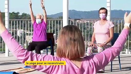 A l’hôpital de Cannes, des cours de yoga pour aider les femmes opérées d'un cancer du sein à se reconstruire