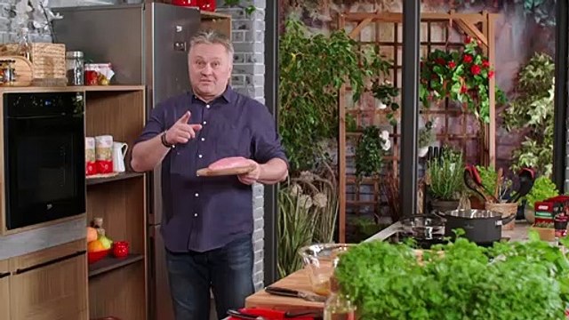 Spaghetti z indykiem w sosie winnym - Doradca Smaku - Sezon 15 Odcinek 28