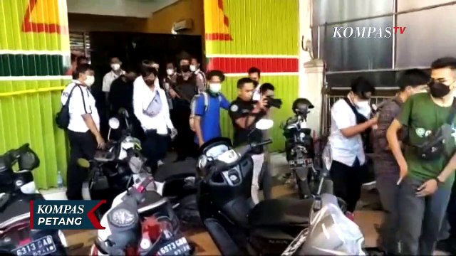 Pinjol Ilegal Digerebek di Kotabaru Kalsel, 40 Orang Ditangkap