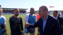 SPOR Bakan Soylu, Ampute Futbol Türkiye Kupası maçında başlama vuruşunu yaptı