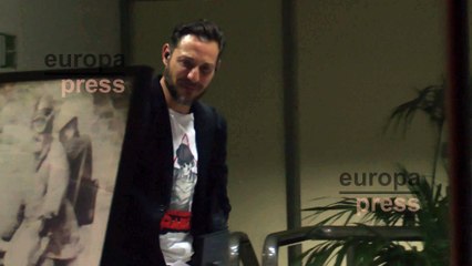 Antonio David Flores, sonriente en el despacho de su abogado