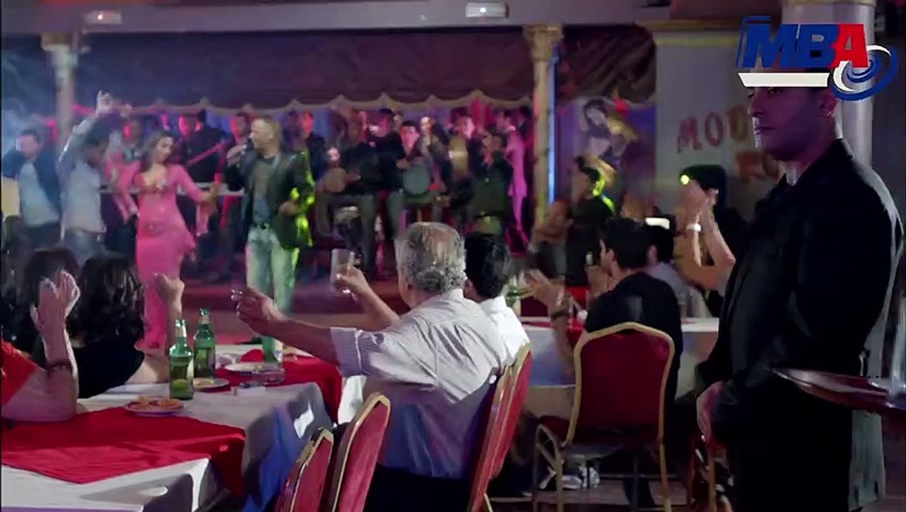 السقا شغال بلطجي في كباريه شوف اللى حصل من محمد امام