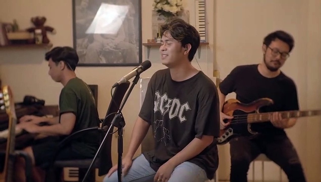 See You On Wednesday  Cakra Khan  Tennessee Whiskey  Chris Stapleton Cover Live Session