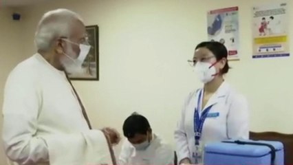 Video: PM asked nurse if people scream while taking vaccine