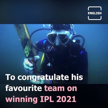 Video Of A Diving Instructor Playing Cricket Underwater Goes Viral