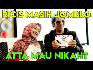 Detik-Detik Diamond Play Button Atta Halilintar dan Ria Ricis