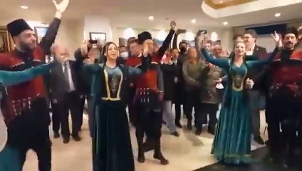 PKK yandaşlarıyla ittifak yapan Kılıçdaroğlu'na 'Mustafa Kemal Paşa'lı karşılama