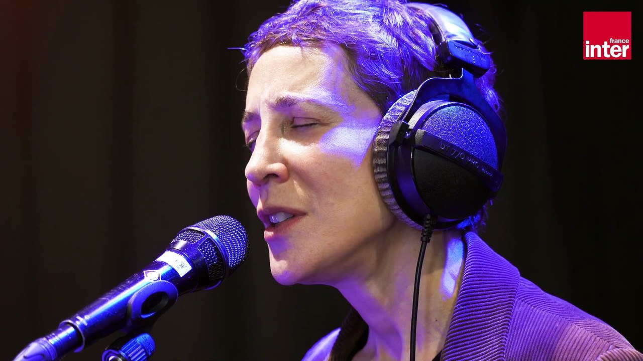 INÉDIT Stacey Kent interprète "La Valse des lilas" de Michel Legrand dans Boomerang