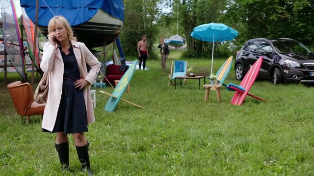 Die Rosenheim-Cops (374) Staffel 16 Folge 24 - Das Brett, das den Tod bedeutet