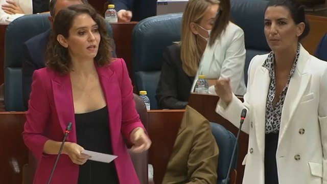 Ayuso y Monasterio se enzarzan por la gratuidad de la educación: “No sé con que Vox quedarme