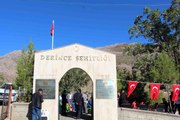 Siirt'te PKK'lı teröristlerin katlettiği 22 kişi mezarları başında anıldı