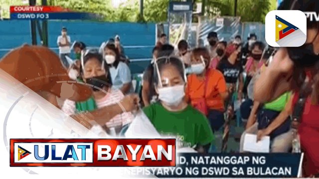 GOVERNMENT AT WORK: Higit P7-K cash aid, natanggap ng higit 100 benepisyaryo ng DSWD sa Bulacan; Teknolohiya para sa paggawa ng mushroom crackers, iginawad sa Binbin Women Gardeners’ Association sa Nueva Ecija