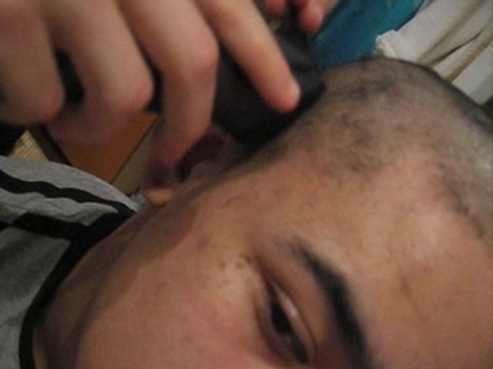 Houcine nouvelle coiffure.