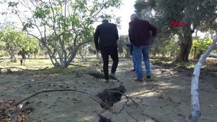 GERMENCİK'TE YAĞIŞ SONRASI OLUŞAN ÇATLAKLAR TEDİRGİN ETTİ