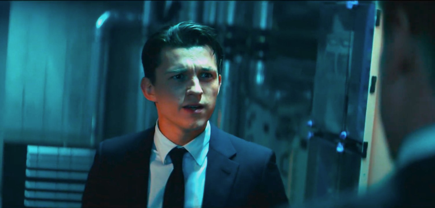 UNCHARTED - First Official Trailer | Tom Holland, Mark Wahlberg, Sophia Ali, Tati Gabrielle and Antonio Banderas