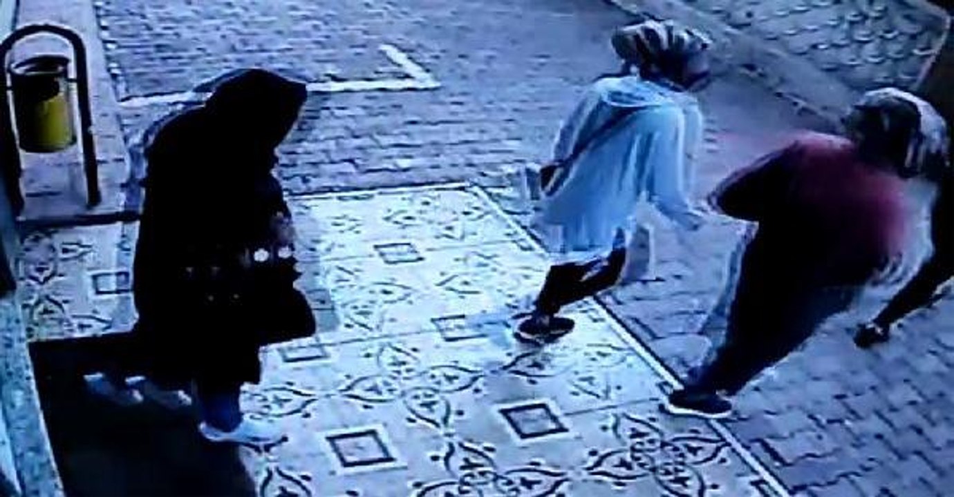 160 BİN TL'LİK ZİYNET EŞYASI HIRSIZLIĞI ŞÜPHELİSİ KADINLARDAN BİRİ YAKALANDI