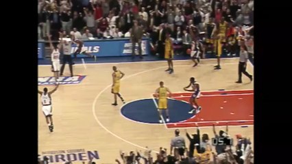 A few great 4-point plays in NBA history