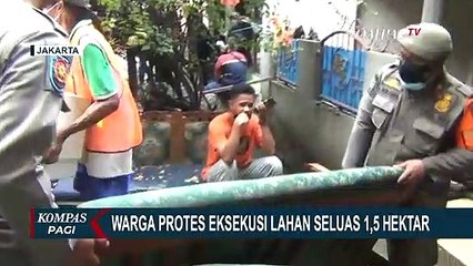 Ibu-ibu Protes Saat Rumah Dibongkar, Akui Belum Terima Uang Kerohiman