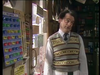Open All Hours ==  S03 E05  The Man From Down Under_