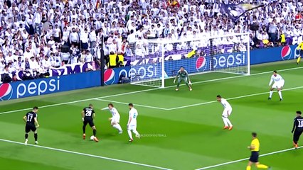 The Day Cristiano Ronaldo Taught Football to Neymar & Mbappe