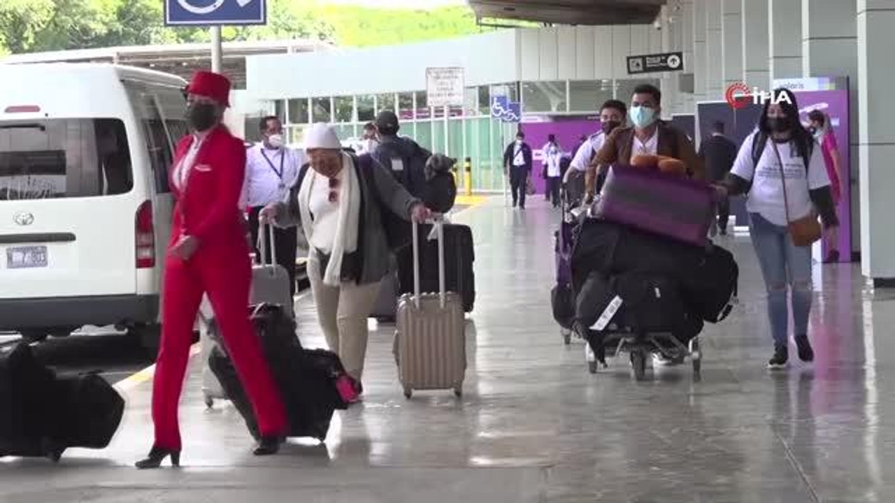 Volaris Havayolu şirketi El Salvador'da Bitcoin ile ödeme kabul edecek