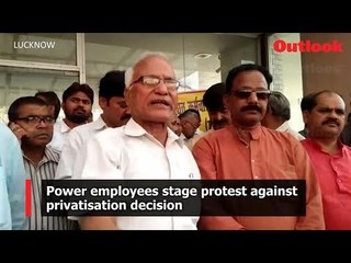 Power employees stage protest against privatisation decision in Lucknow
