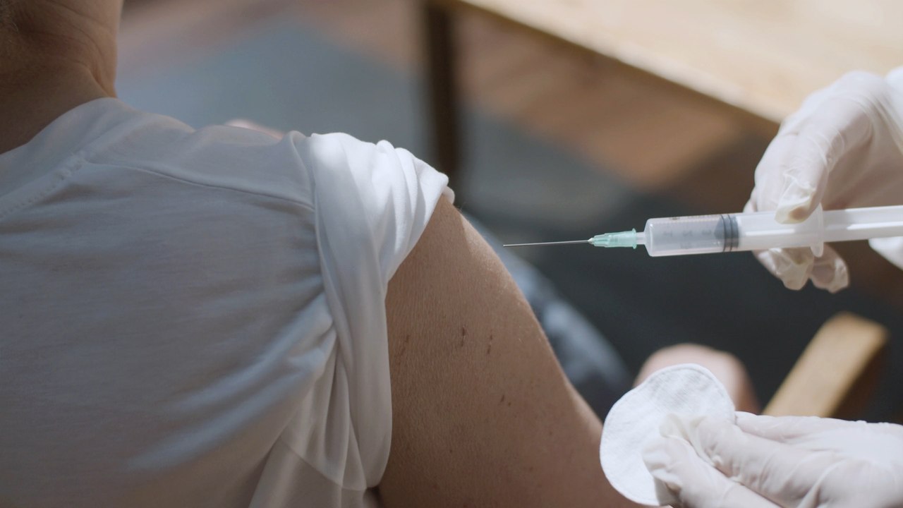 Fast 70 Prozent der Bevölkerung mindestens einmal geimpft