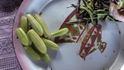 Kazanlar patlıcan reçeli için kaynamaya başladı