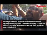 Photojournalist protest outside Delhi Police HQ against the manhandling of female video journalist